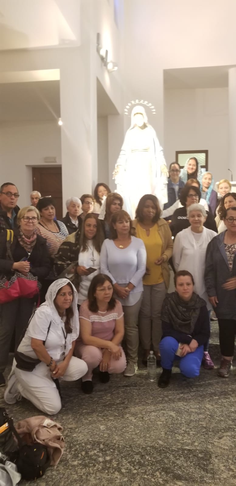 Vía Crucis en el Monte Križevac (Monte de la Cruz)