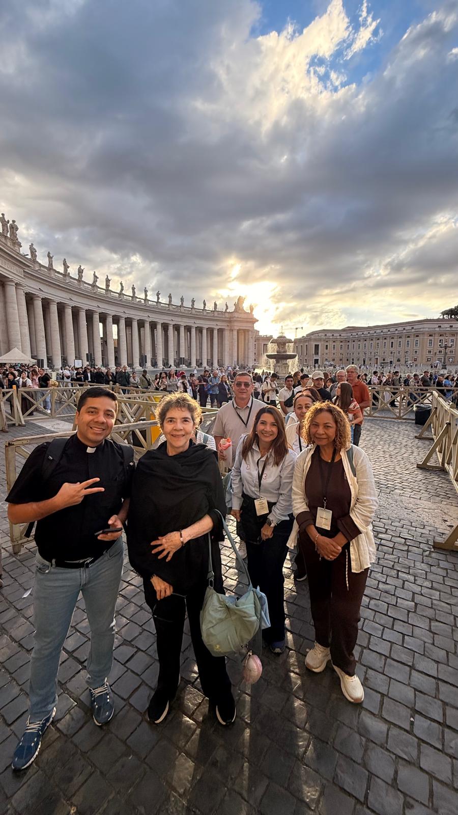Thumbnail 15: An Afternoon of Faith in Saint Peter’s Square, Rome